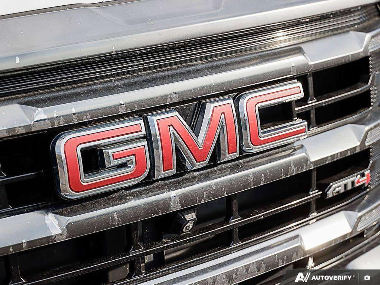 2022 GMC Terrain 1.5L 4-CYL, AWD, ALLOYS, LEATHER, SUNROOF, BOSE, 1-OWNER, MACMASTER ORIGINAL, CERTIFIED PREOWNED! Photo