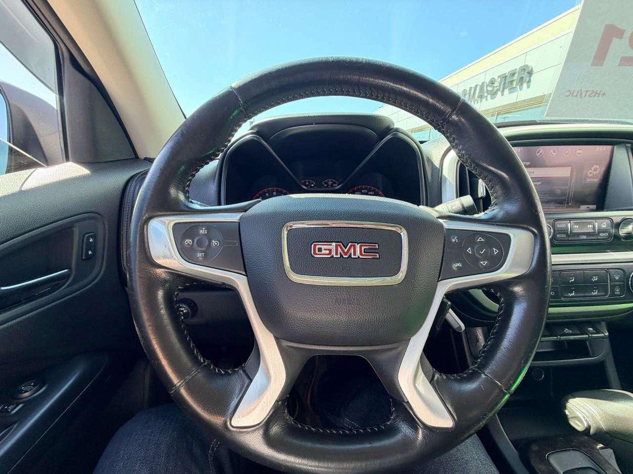 2016 GMC Canyon SLE, NIGHTFALL EDITION, 3.6L V6, RWD, ALLOYS, CLOTH, CERTIFIED AS-TRADED! Photo