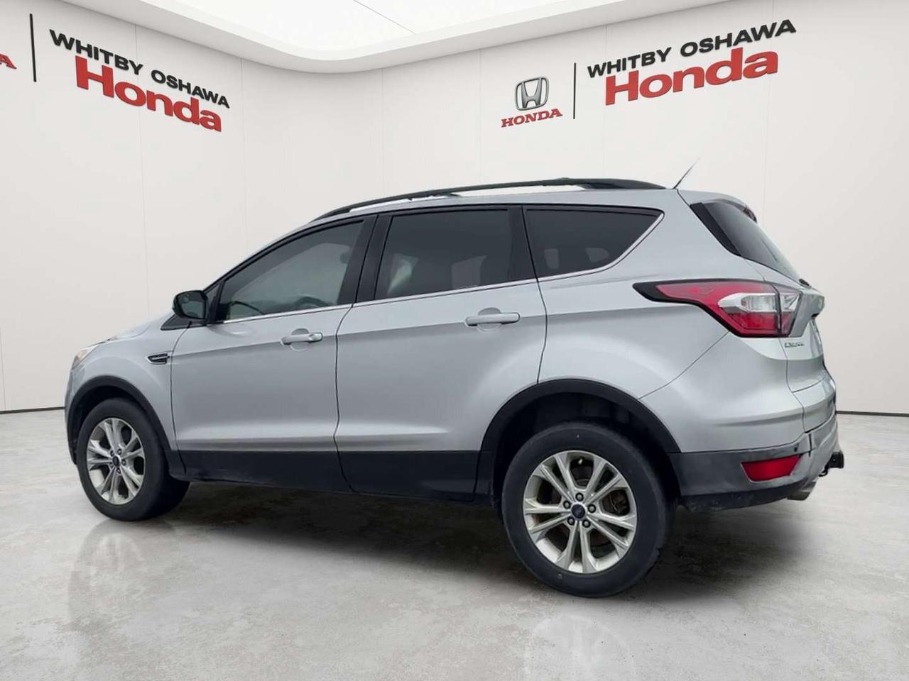 2017 Ford Escape SE Photo3