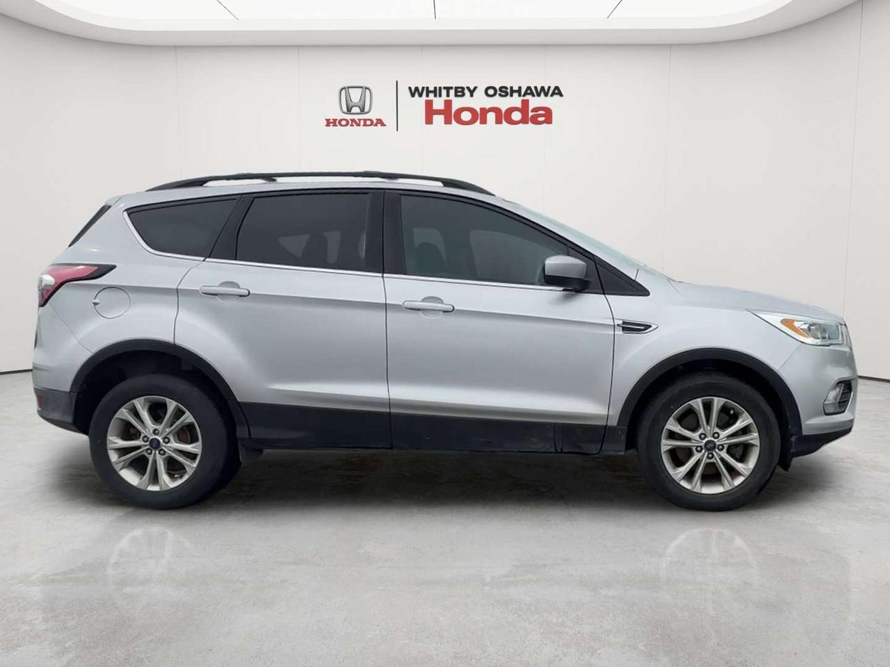 2017 Ford Escape SE Photo