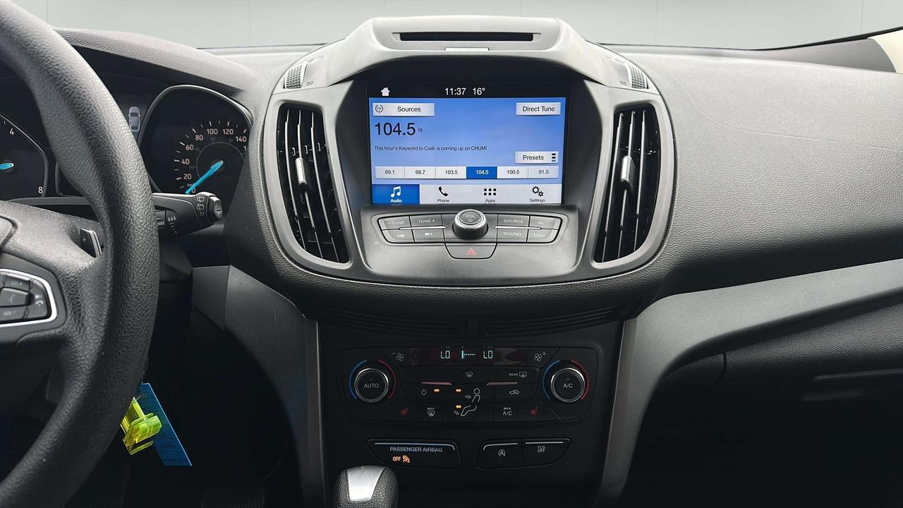 2017 Ford Escape SE Photo