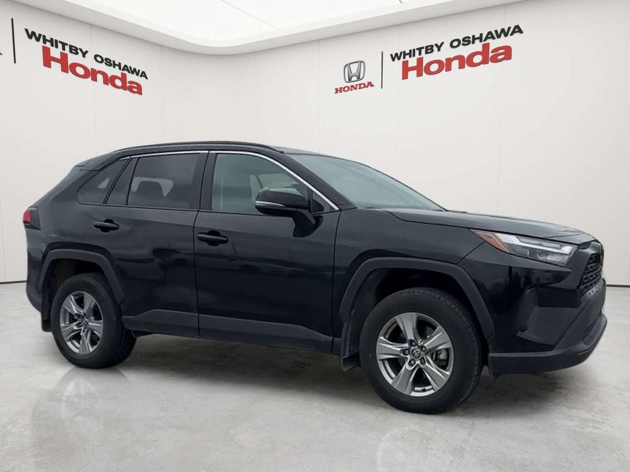 2025 Toyota RAV4 XLE Photo