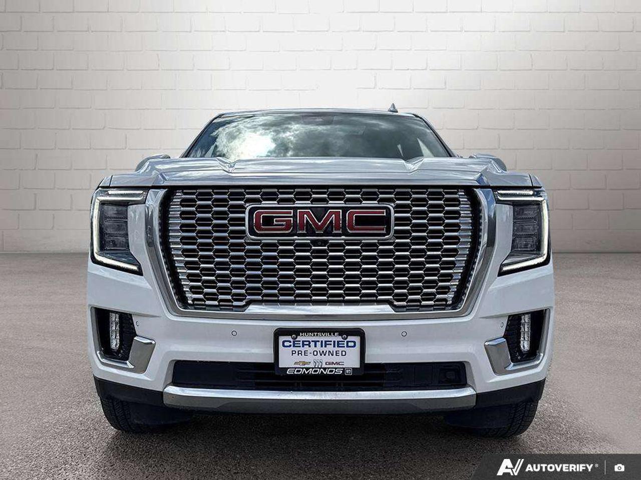 2024 GMC Yukon Trailer Brake Controller   Remote Start   Power Tailgate Photo