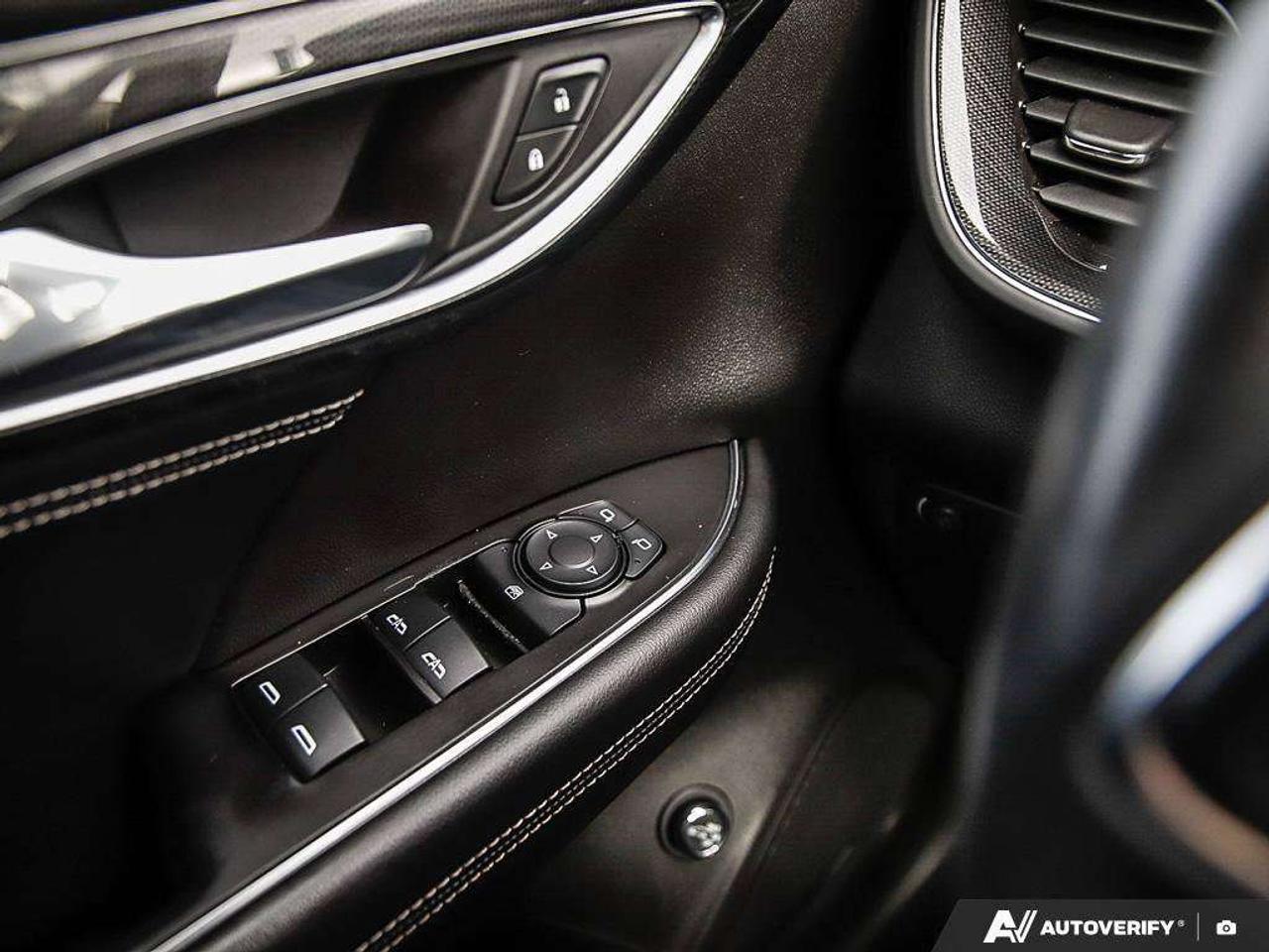 2021 Buick Envision PREFERRED, 2.0L 4-CYL, AWD, ALLOYS, CLOTH/LEATHER, MACMASTER ORIGINAL, CERTIFIED PREOWNED! Photo