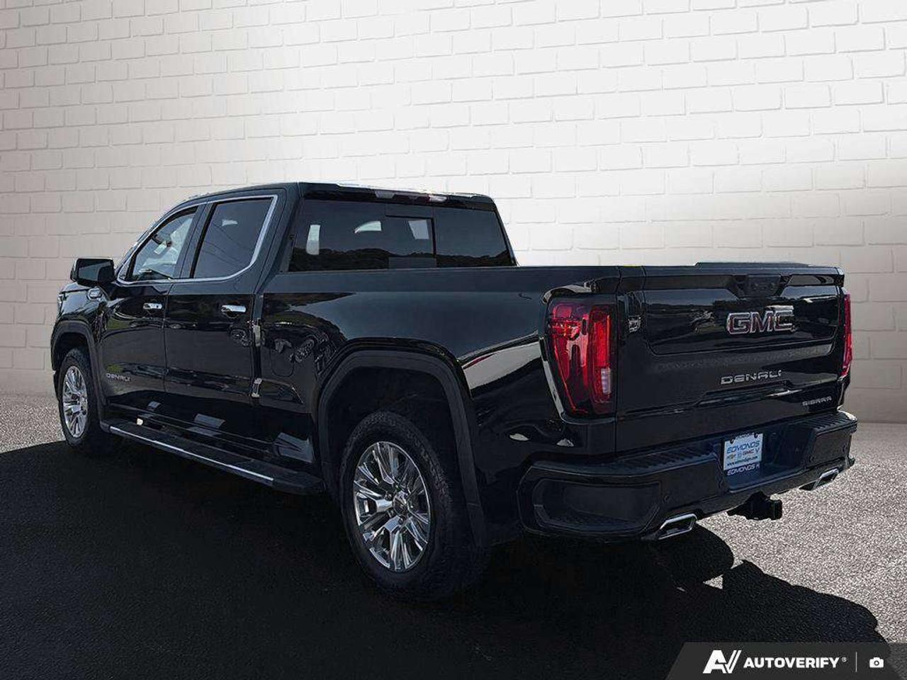 2024 GMC Sierra 1500 Remote Start   Heated Seats   Sun Roof   Trailer Brake Controller Photo