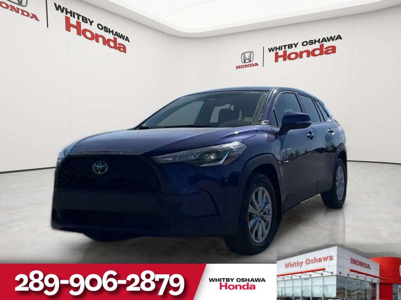2023 Toyota Corolla Cross LE Photo0