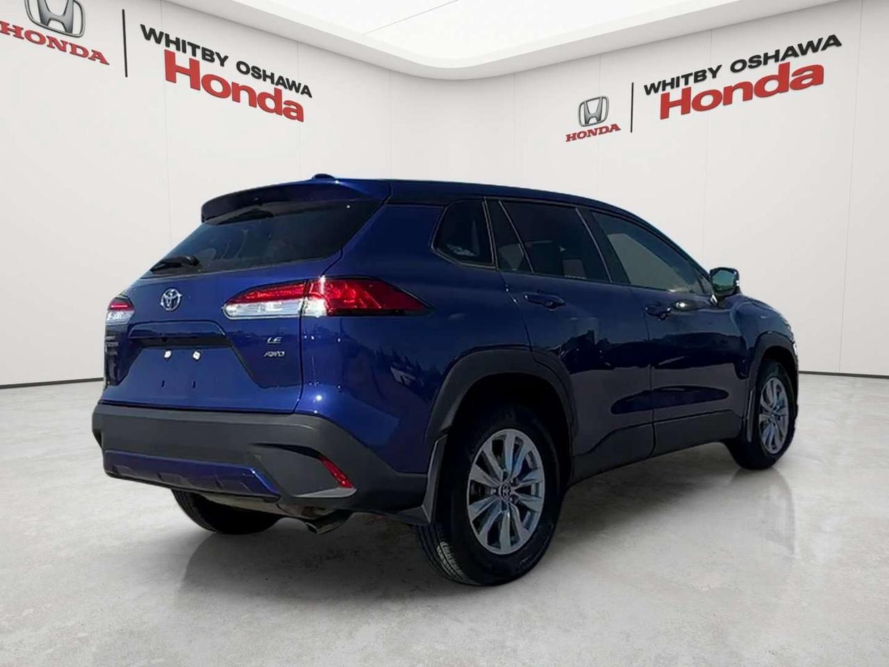 2023 Toyota Corolla Cross LE Photo