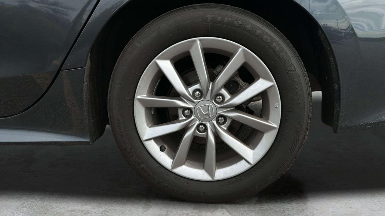 2024 Honda Civic EX Photo