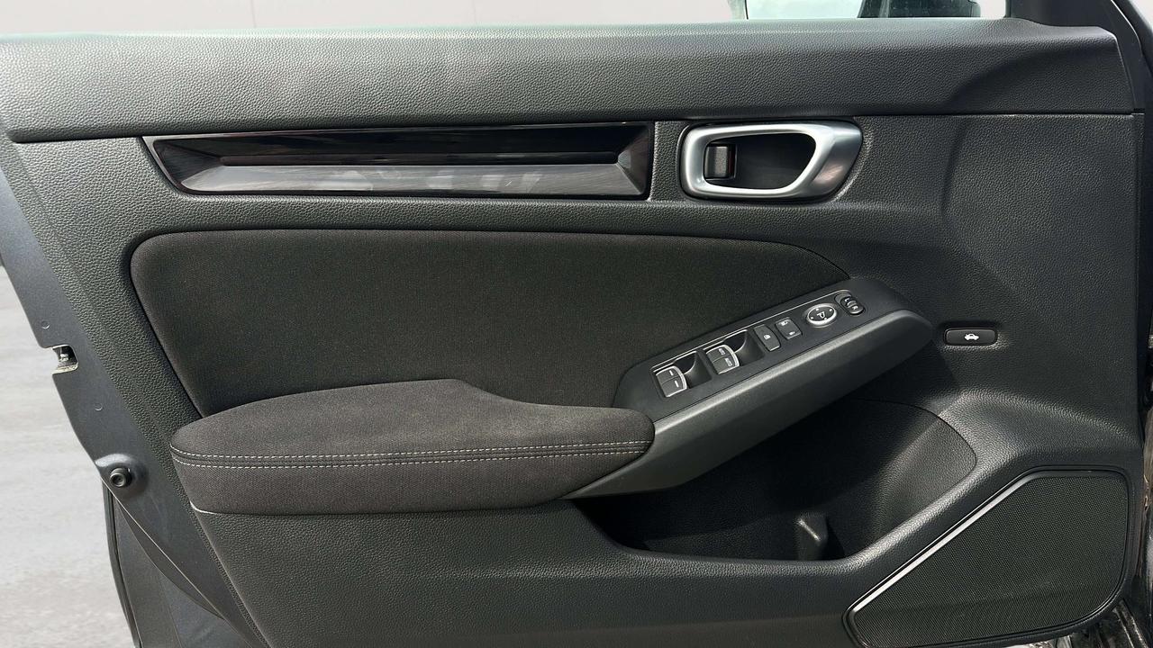 2024 Honda Civic EX Photo