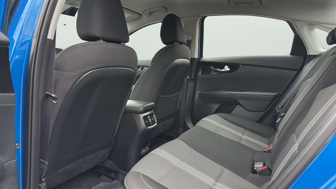 2022 Kia Forte EX Photo