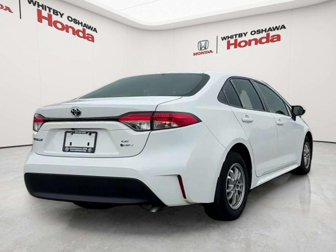 2025 Toyota Corolla LE Photo