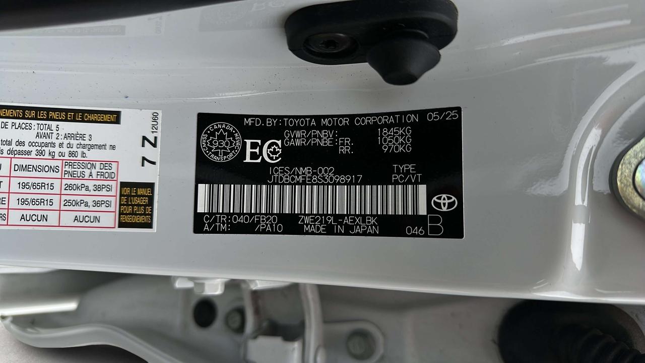 2025 Toyota Corolla LE Photo