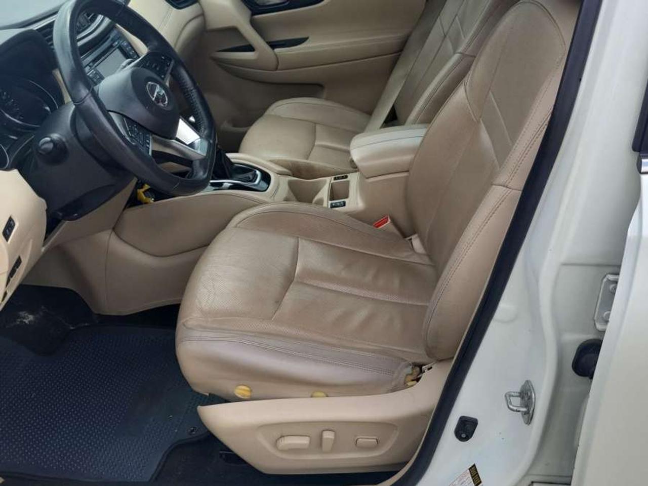 2017 Nissan Rogue SL PLATINUM   FULLY CERTIFIED WITH WARRANTY Photo4