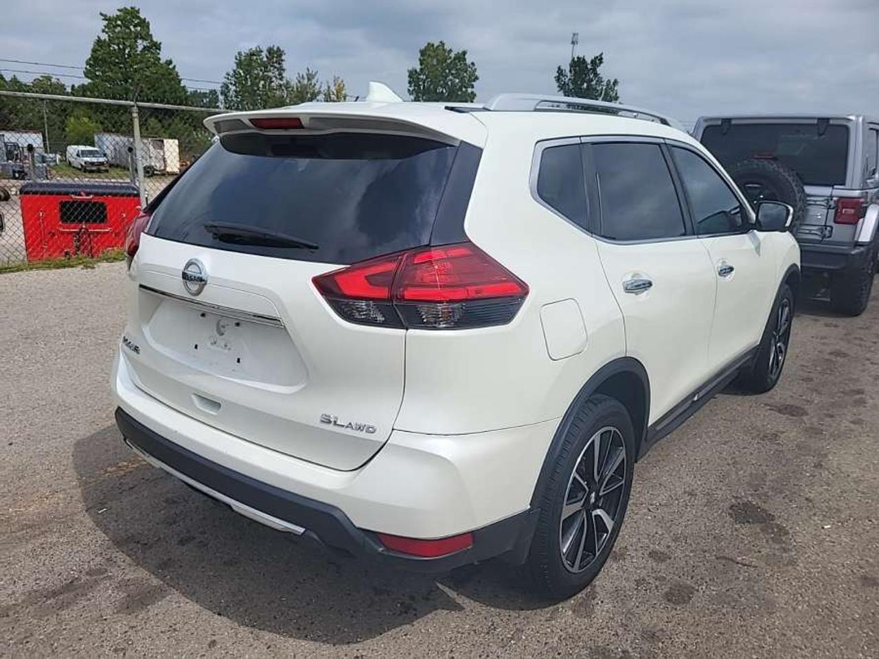 2017 Nissan Rogue SL PLATINUM   FULLY CERTIFIED WITH WARRANTY Photo