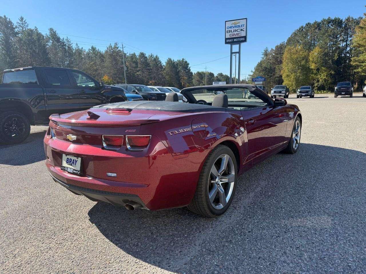 2011 Chevrolet Camaro CONVERTIBLE. 6 SPEED MANUAL TRANSMISSION. 20 INCH ALUMINUM WHEELS. RALLY SPORT PKG. CERTIFIED. Photo