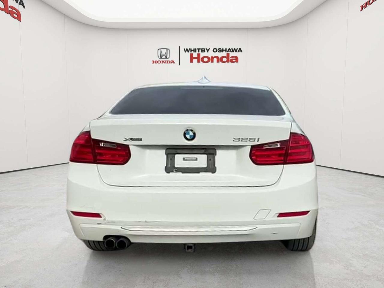 2013 BMW 3 Series 328i xDrive Photo