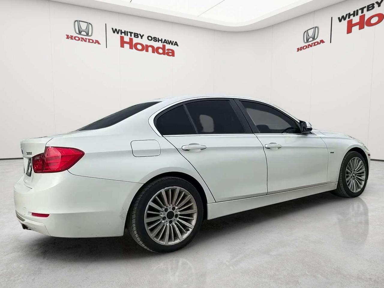2013 BMW 3 Series 328i xDrive Photo