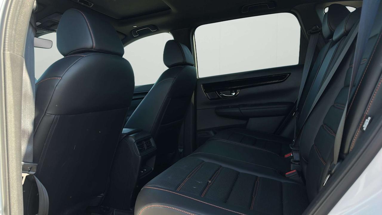 2024 Honda CR-V Touring Photo