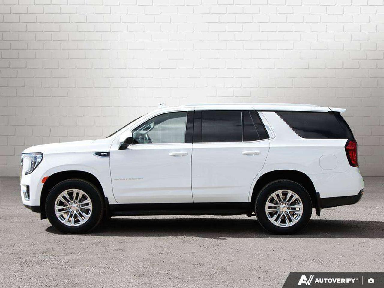 2023 GMC Yukon SLE, 5.3L V8, 4X4, ALLOYS, 8-PASSENGER, CLOTH, MACMASTER ORIGINAL, 1-OWNER, CERTIFIED PREOWNED! Photo5