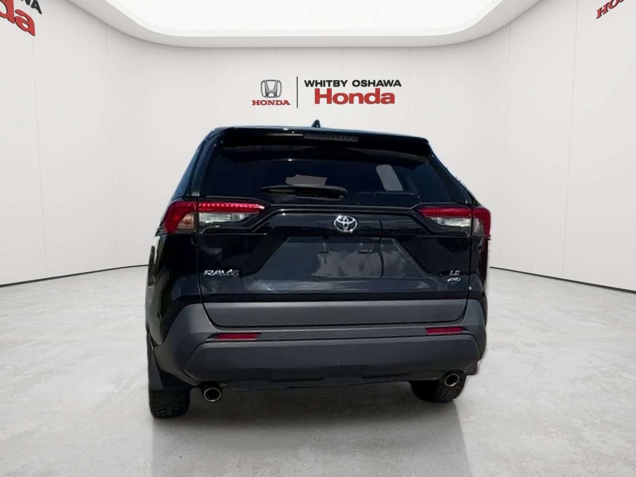 2023 Toyota RAV4 LE Photo