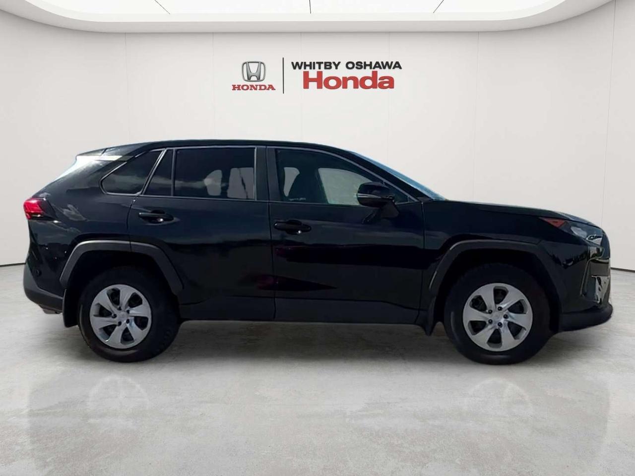 2023 Toyota RAV4 LE Photo