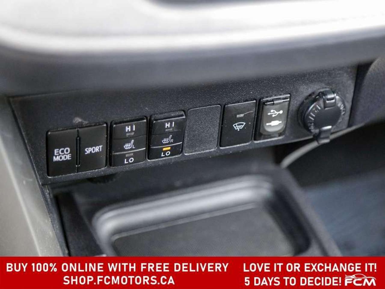 2017 Toyota RAV4 LE   FULLY CERTIFIED WITH WARRANTY Photo