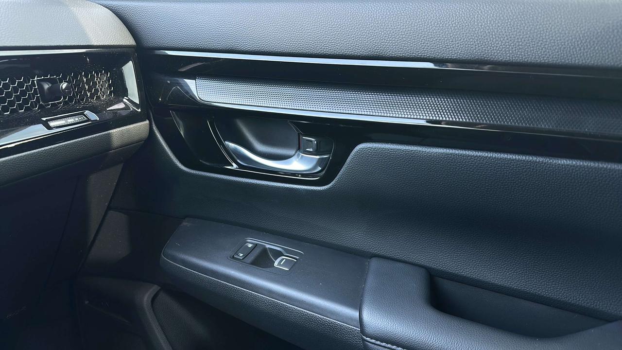 2023 Honda CR-V EX-L Photo