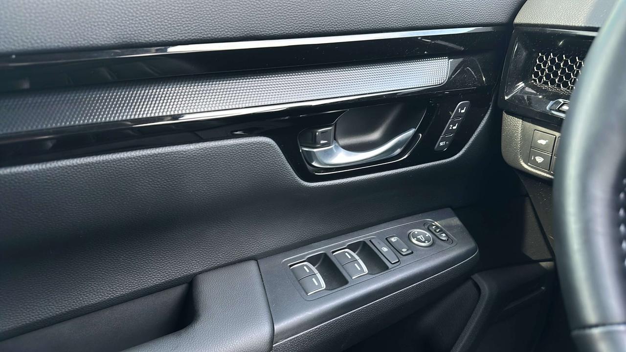 2023 Honda CR-V EX-L Photo