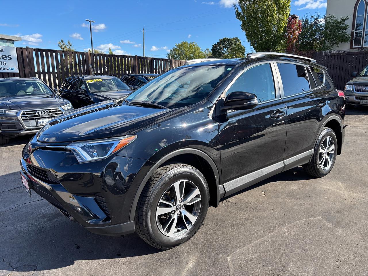2018 Toyota RAV4 FWD LE - Photo #1