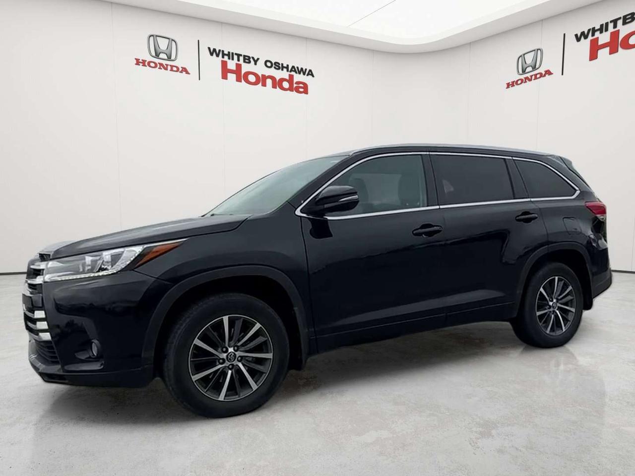 2018 Toyota Highlander XLE Photo1