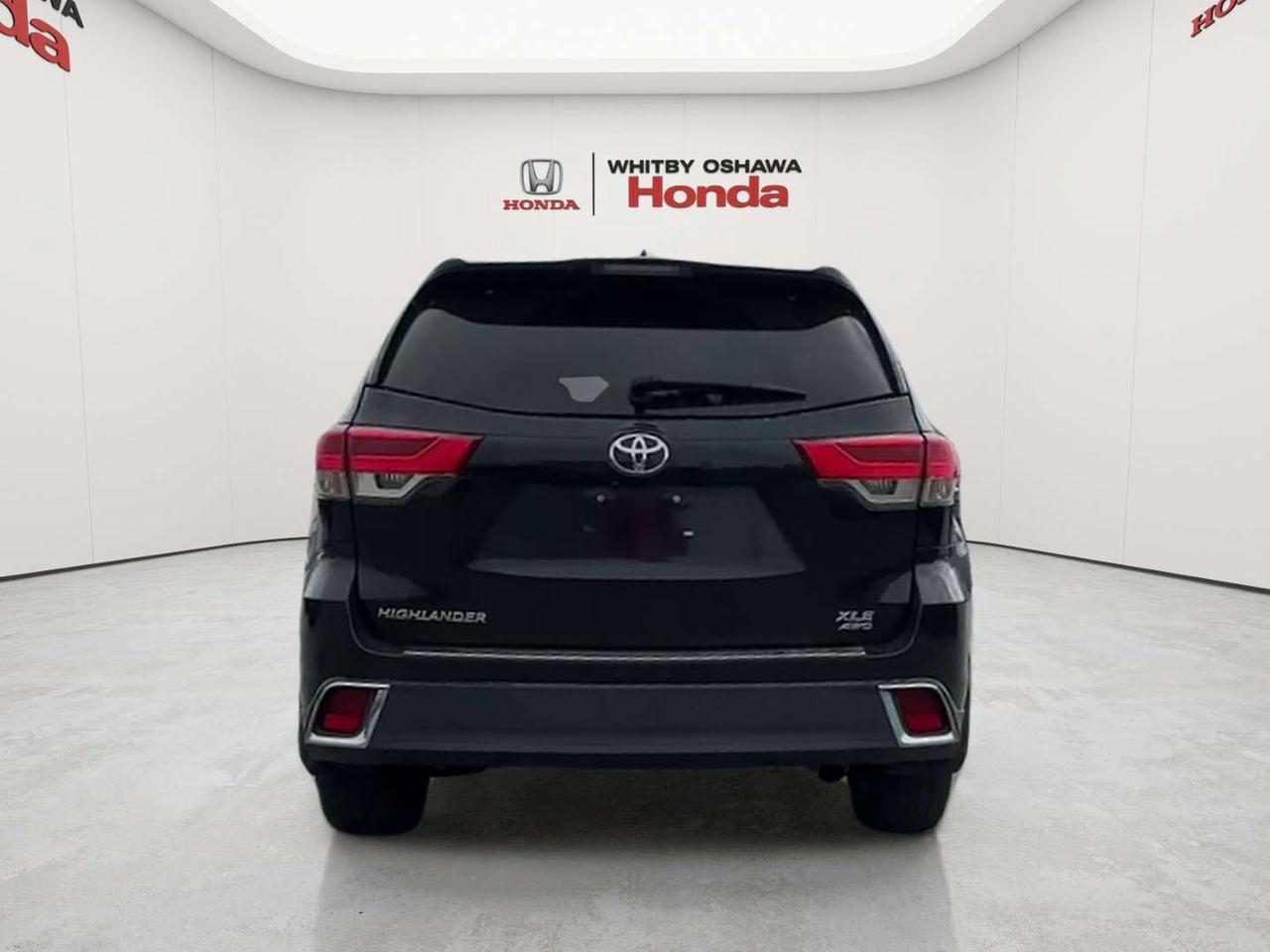 2018 Toyota Highlander XLE Photo