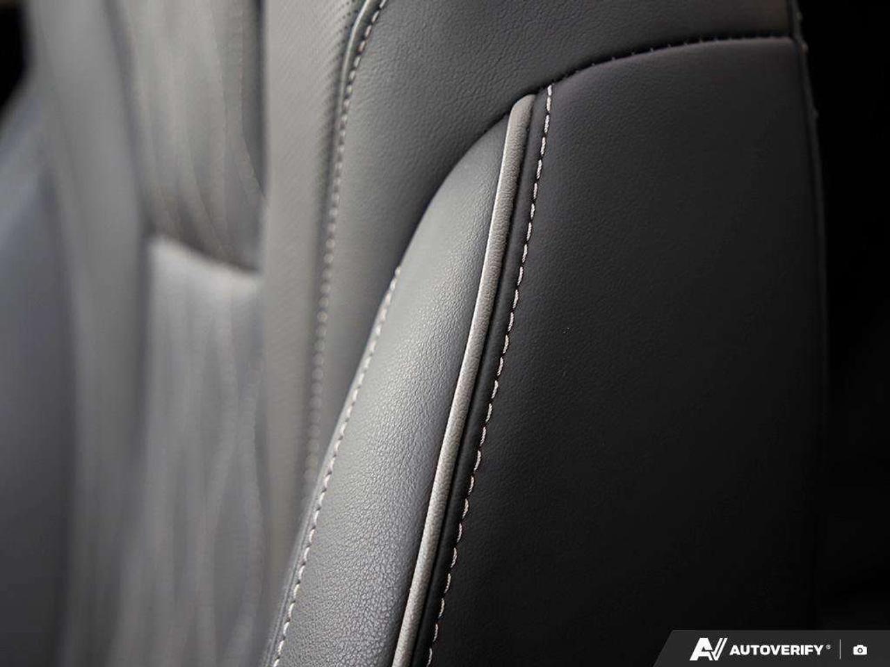 2022 Buick Envision 2.0L 4-CYL, AWD, ALLOYS, LEATHER, HUD, BOSE, 1-OWNER, MACMASTER ORIGINAL, CERTIFIED PREOWNED! Photo