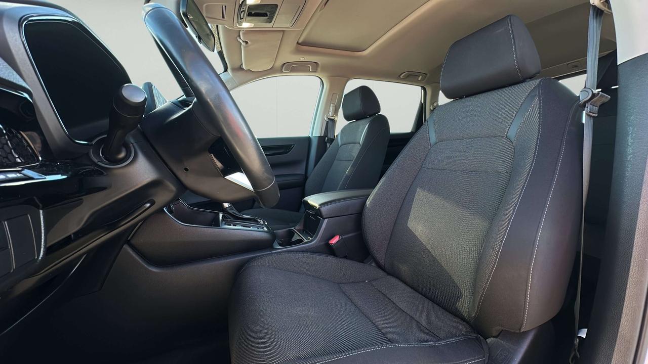 2025 Honda CR-V Sport Photo