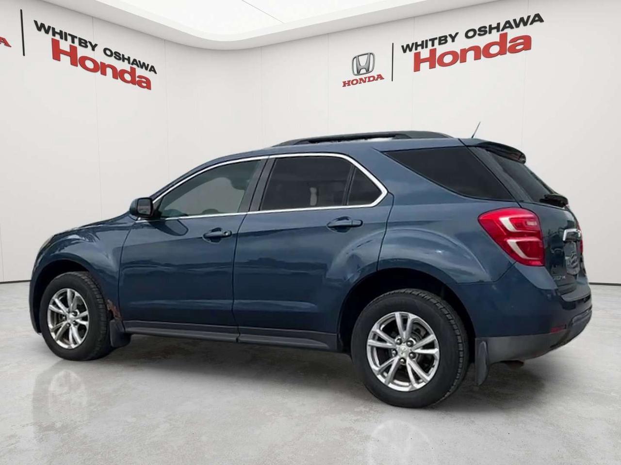 2017 Chevrolet Equinox LT Photo