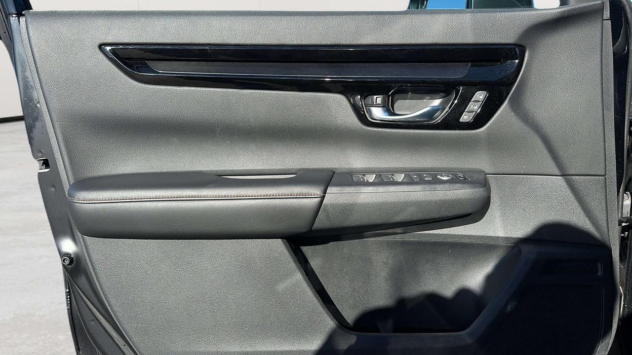 2026 Honda CR-V Touring Photo
