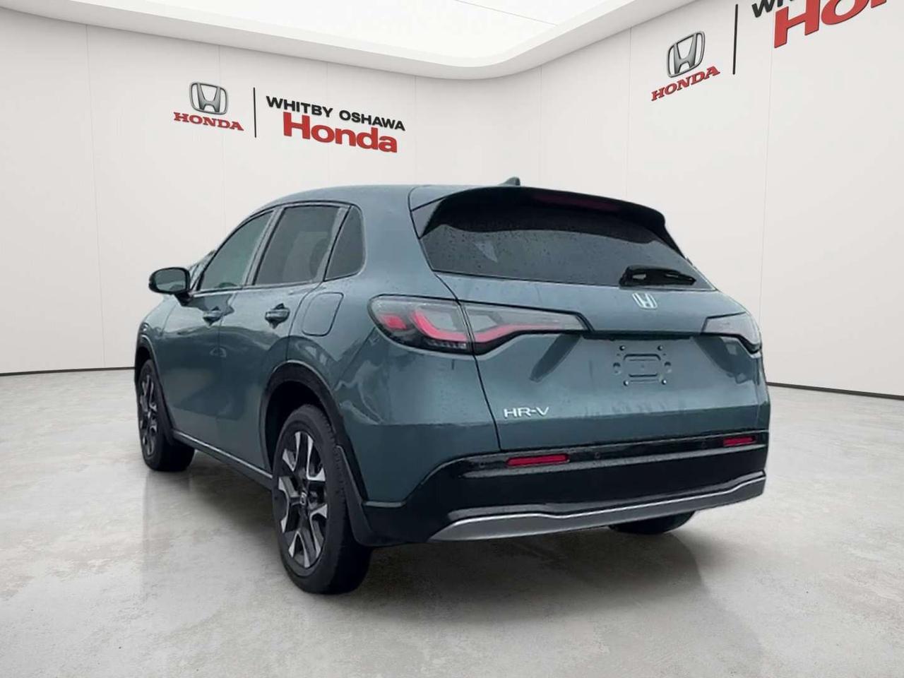 2026 Honda HR-V EX-L Photo4