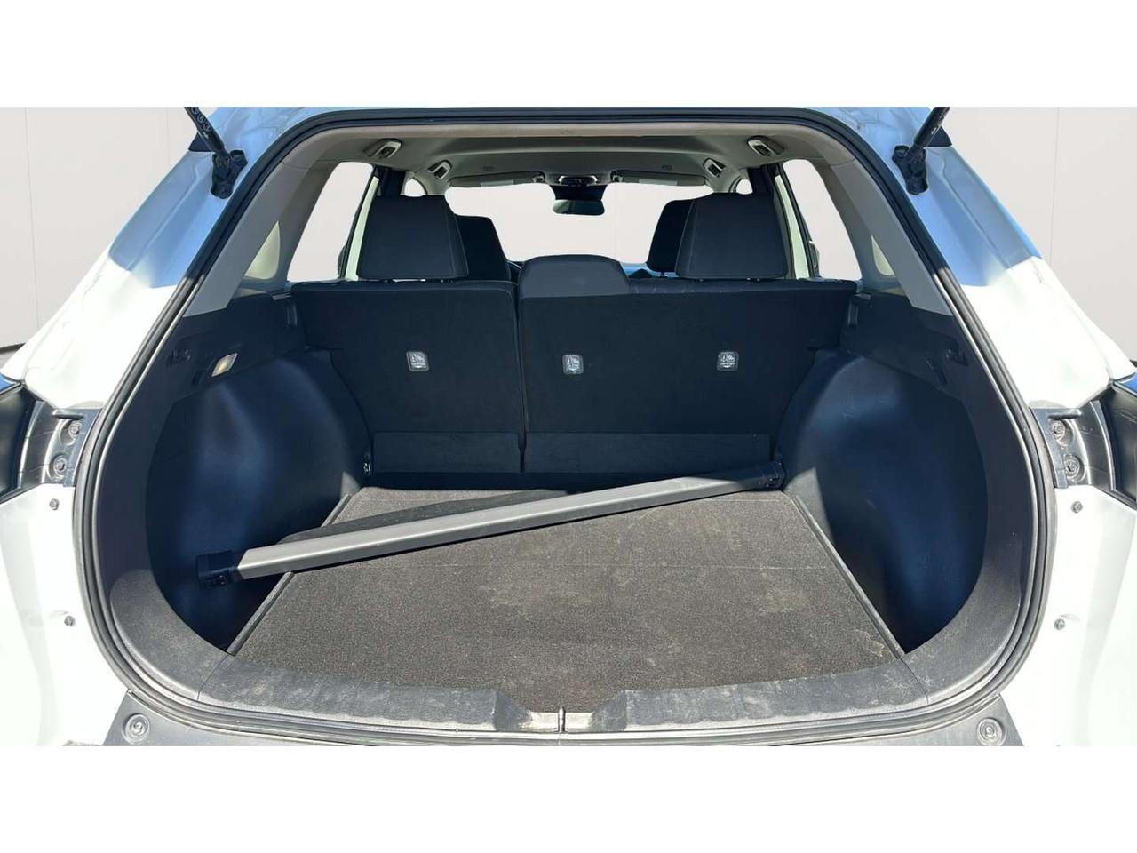 2024 Toyota Corolla Cross LE Photo