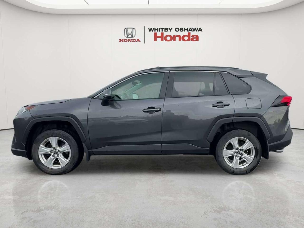 2021 Toyota RAV4 XLE Photo