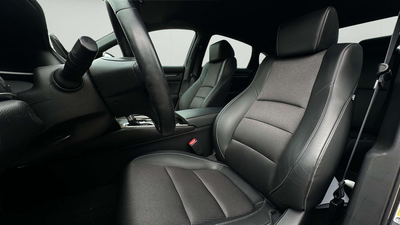 2021 Honda Accord SE Photo