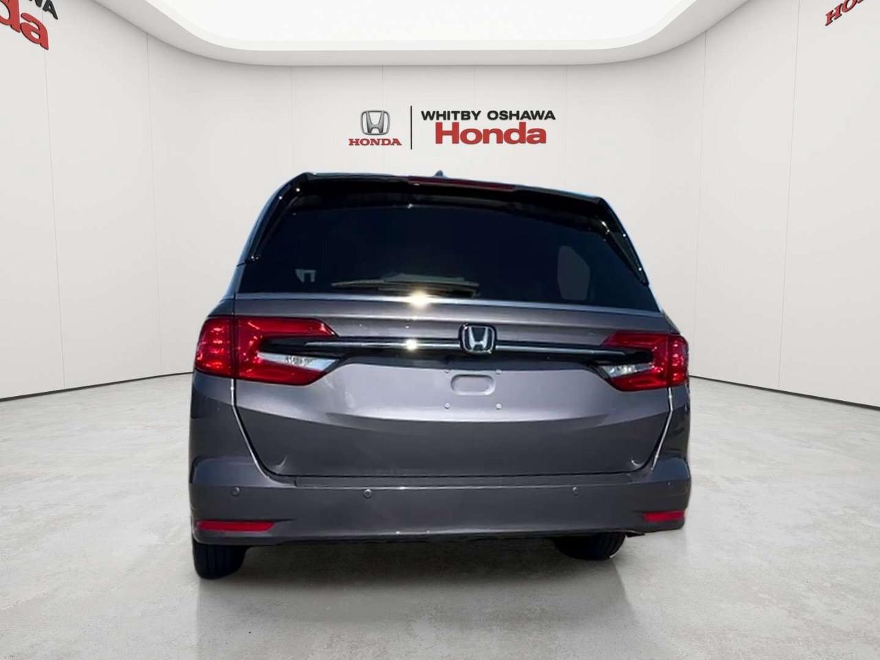 2024 Honda Odyssey Touring Photo
