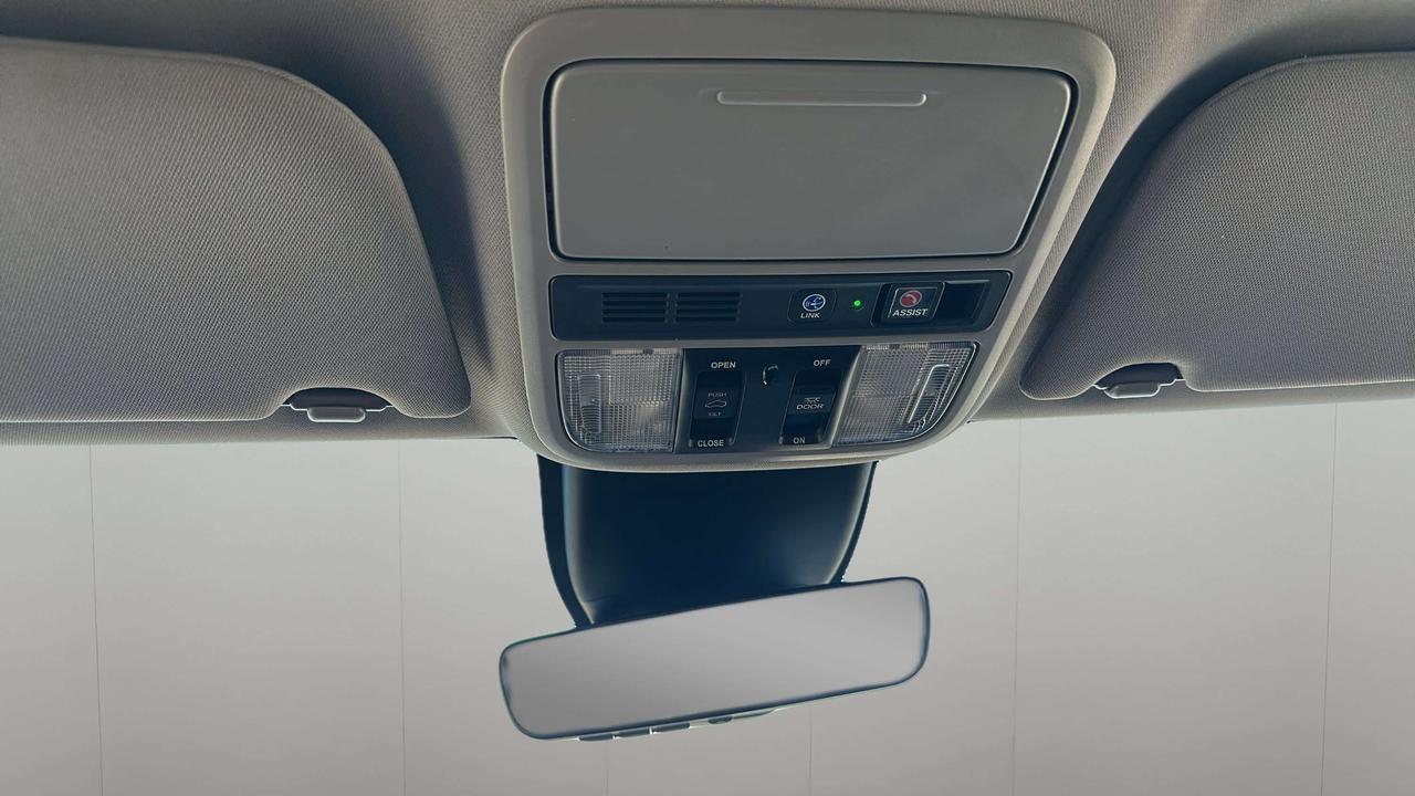 2024 Honda Odyssey Touring Photo