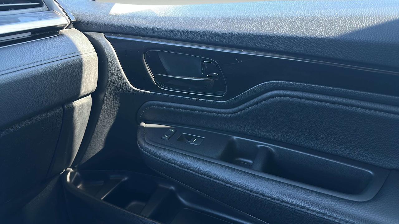 2024 Honda Odyssey Touring Photo