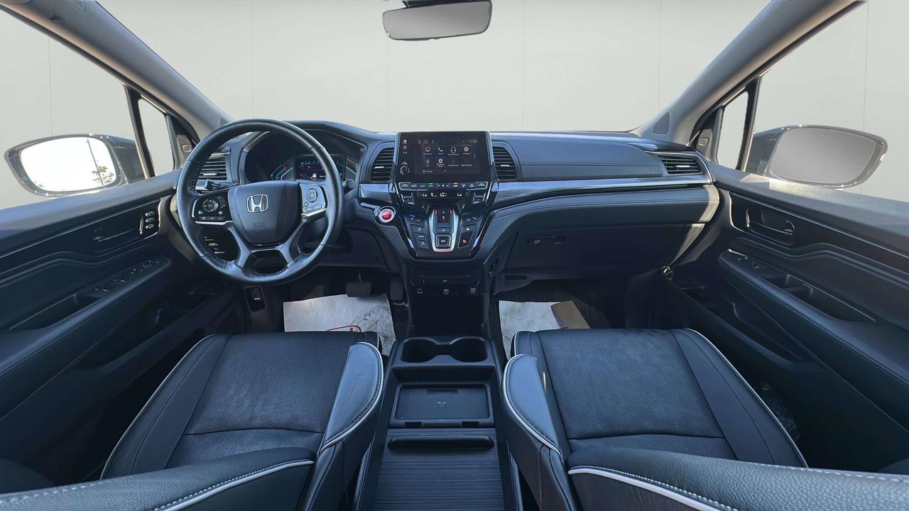 2024 Honda Odyssey Touring Photo