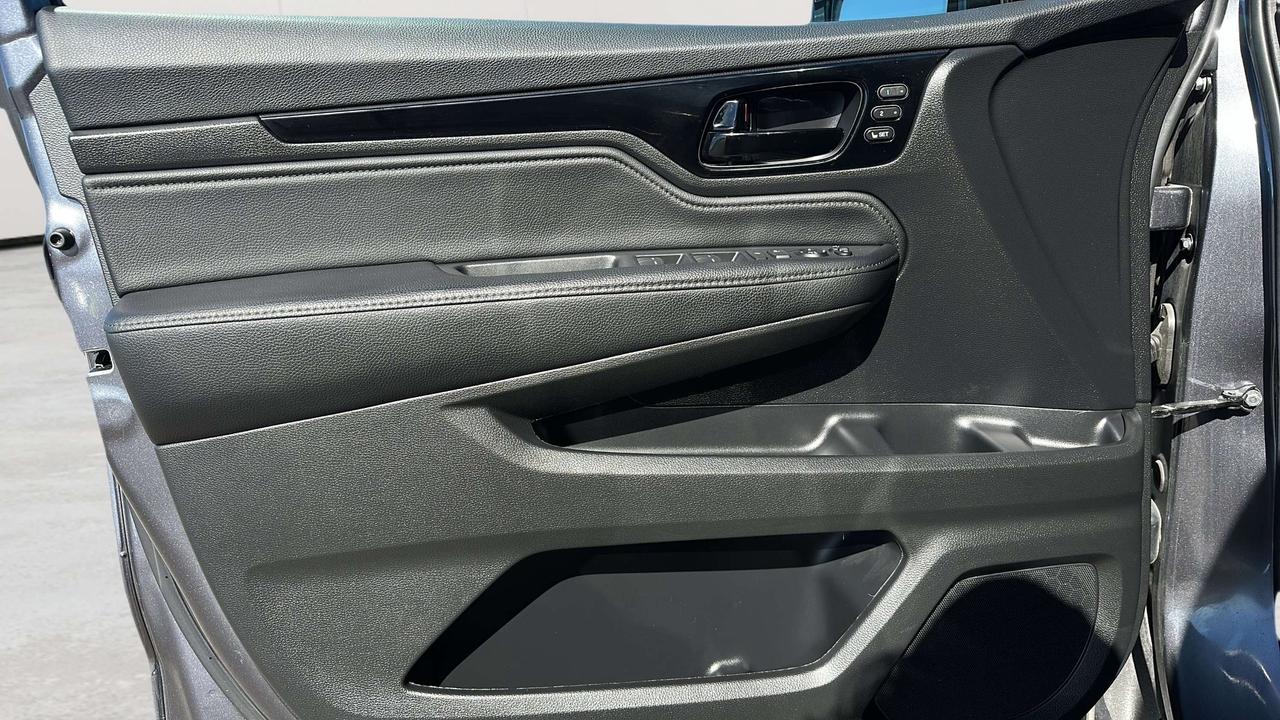 2024 Honda Odyssey Touring Photo