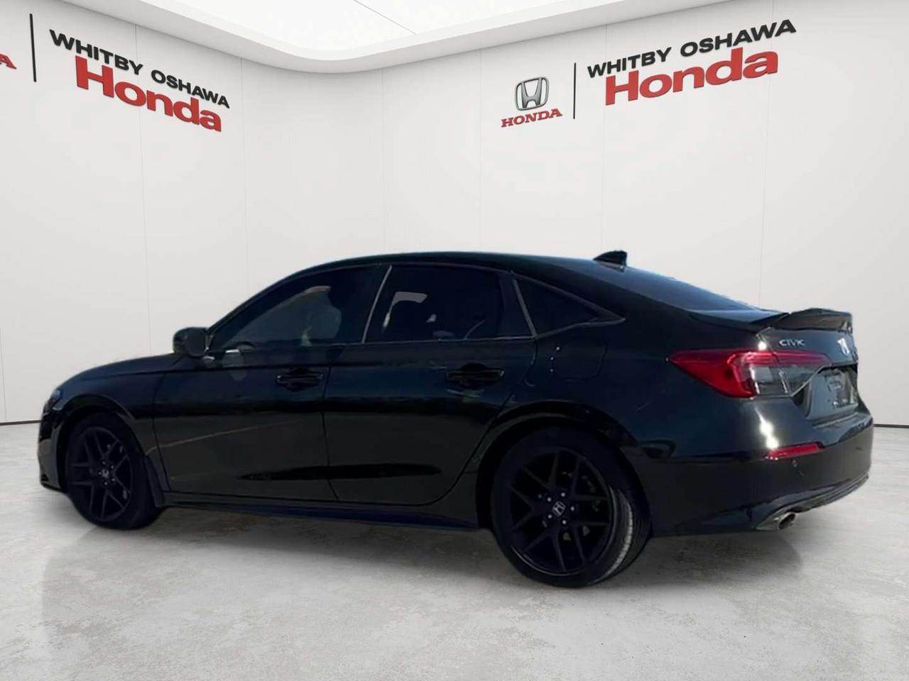 2024 Honda Civic BASE Photo3