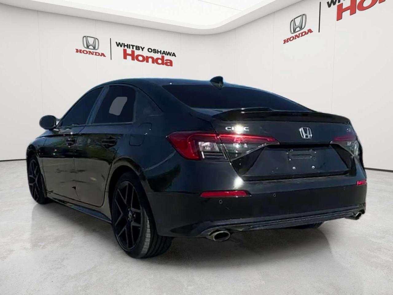2024 Honda Civic BASE Photo4