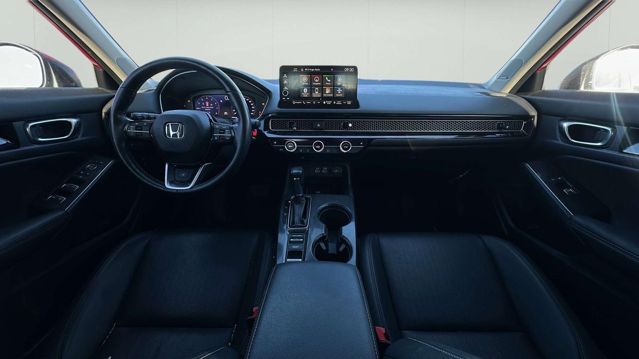 2022 Honda Civic Touring Photo
