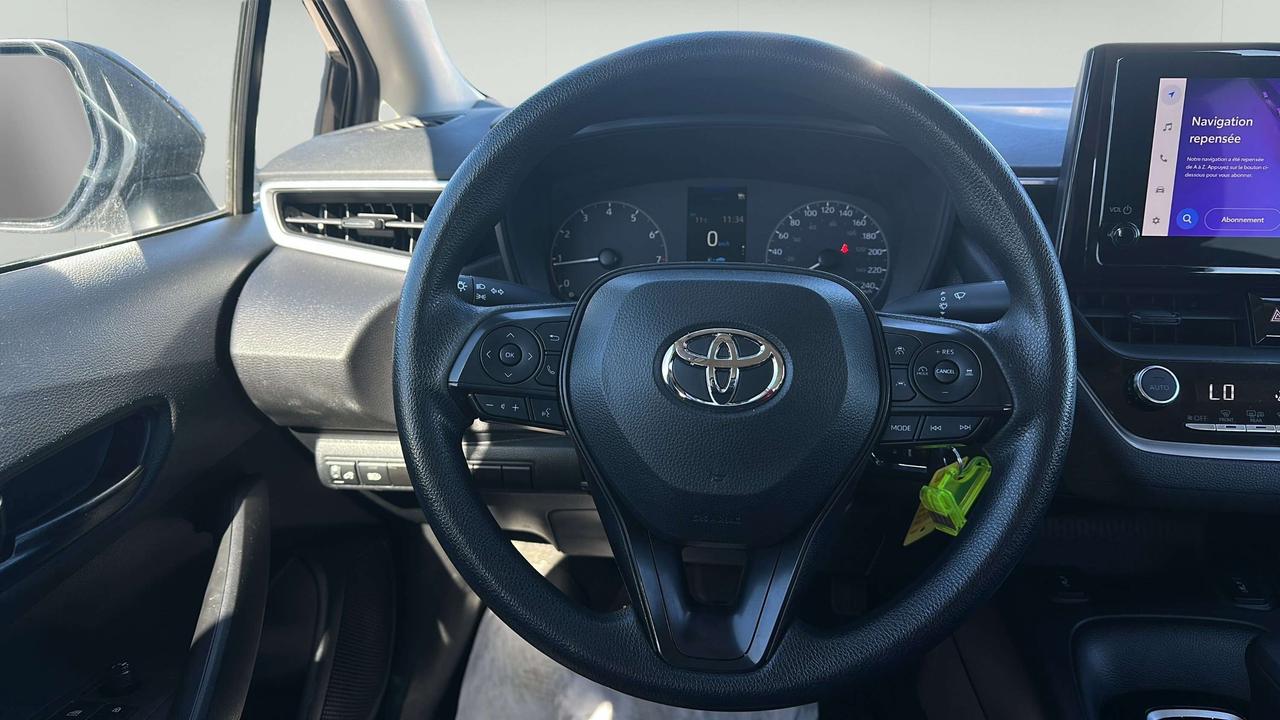 2024 Toyota Corolla LE Photo