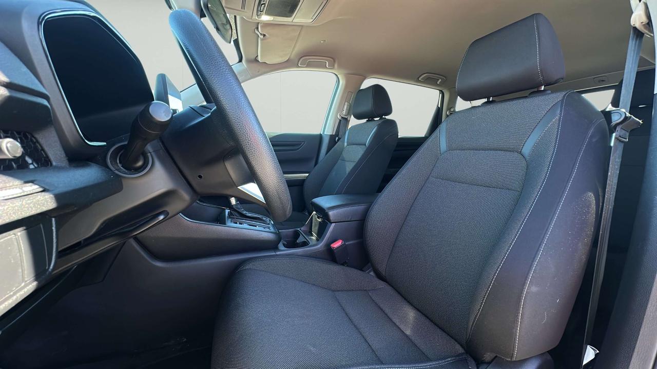 2025 Honda CR-V LX Photo