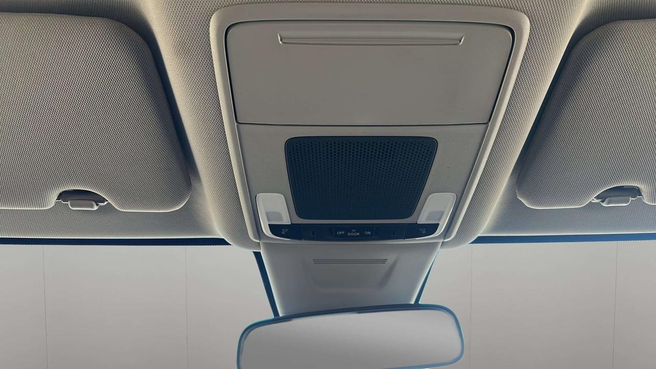2025 Honda CR-V LX Photo